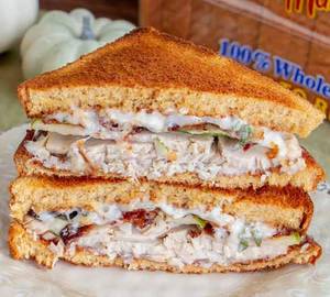 Veg. Mayo Cheese Toast