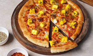 Grilled Paneer Pizza 