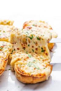 Maharaja Garlic Bread