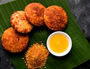 Ghee podi idli [2 pieces]
