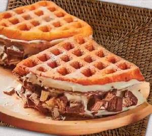 Crazy kitkat waffle
