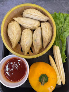Steam Veg Momos [6 Pc]
