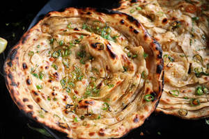 Namak mirch lachha paratha