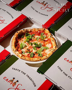 Gluten Free Margherita Pizza