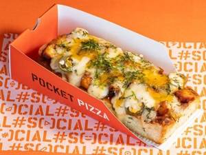 Chicken Tikka Pocket Pizza