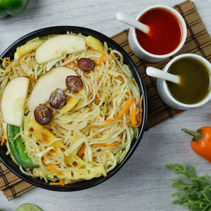 Singapore Noodles Veg