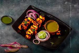 Achari Paneer Tikka