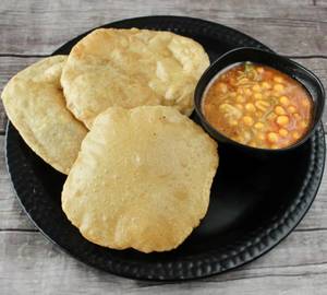 Puri bhaji