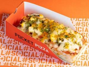 Paneer Tikka Pocket Pizza