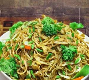 Cabbage gobi noodles