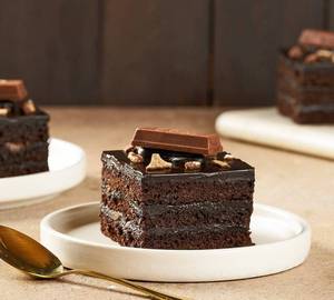 Kit Kat Pastry