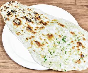 Tandoori Naan 