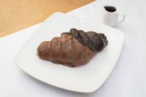 Chocolate Flakes Croissant
