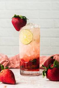 Strawberry Mojito [ 280 ML ]