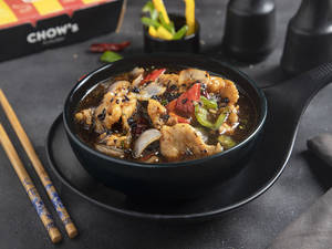 Sliced Chicken In Black Bean