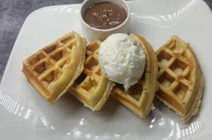 Nutella Waffles [ 4 Pie ]