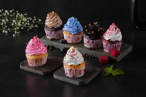 1 Of Each Cup Cake Combo (6 Pcs)