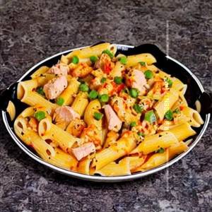 Chicken spicy spiral pasta