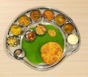 Navathanyam Special Thali