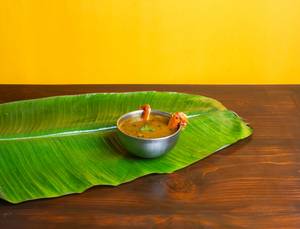 Nandu Kurumilagu Chaaru (black Peppered Crab Soup)