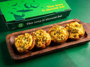 Corn And Jalapeno Garlic Bread