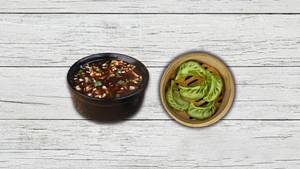 Veg Manchow Soup & Mix Veg Momos (5 Pcs)