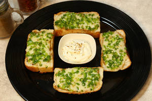 Cheese Chilli Garlic Bread