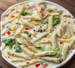 White Sauce Pasta
