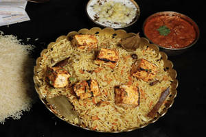 Paneer Tikka Dum Biryani Party Bucket [2500ml]