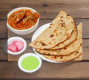 Roti (4 pcs) paneer karahi. Dahi salad