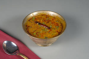 Dal Panchrangi
