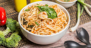Prawn Chilly Basil Noodles [Thai]