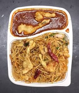 Prawn Schezwan Noodle & Garlic Prawns Gravy