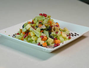 Zaitoon Special Salad