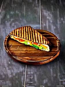 Tandoori Paneer Sandwich [Grilled]