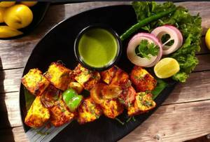 Achari Paneer Tikka