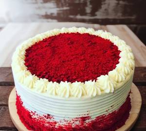 Red Vanilla  Cake