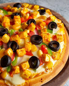 Paneer Delight Pizza