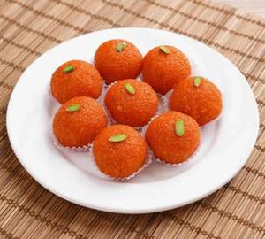 Moti Choor Laddu