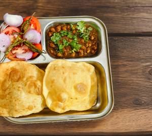 Chhole & Aachar With 4 Puri [300ml Bowl]