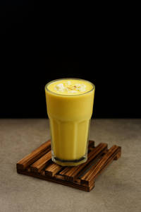 Kesar Lassi
