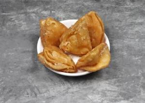 Badam Poori [1 Piece]
