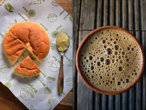 Bun Maska And Desi Chai