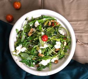 Creamy Pesto With Burrata