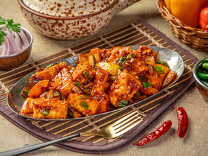 Paneer Chilli (dry) (10 Pcs)