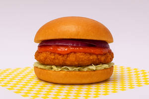Peri Peri Crispy Chicken Burger