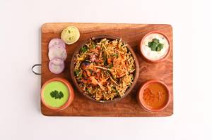 Paneer Tikka Biryani [1 Kg]