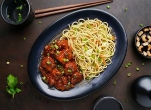 Veg Noodles With Paneer Kungpao Gravy