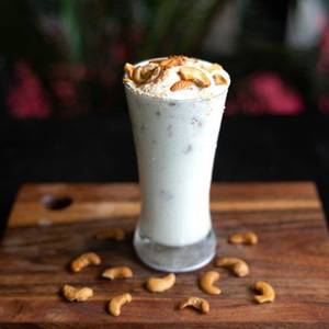 Piping Cashew Thickshake