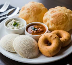 Idli(2)+ Vada(2) + Poori(2)
